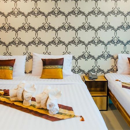 Km Hotel Chiang Mai Bagian luar foto