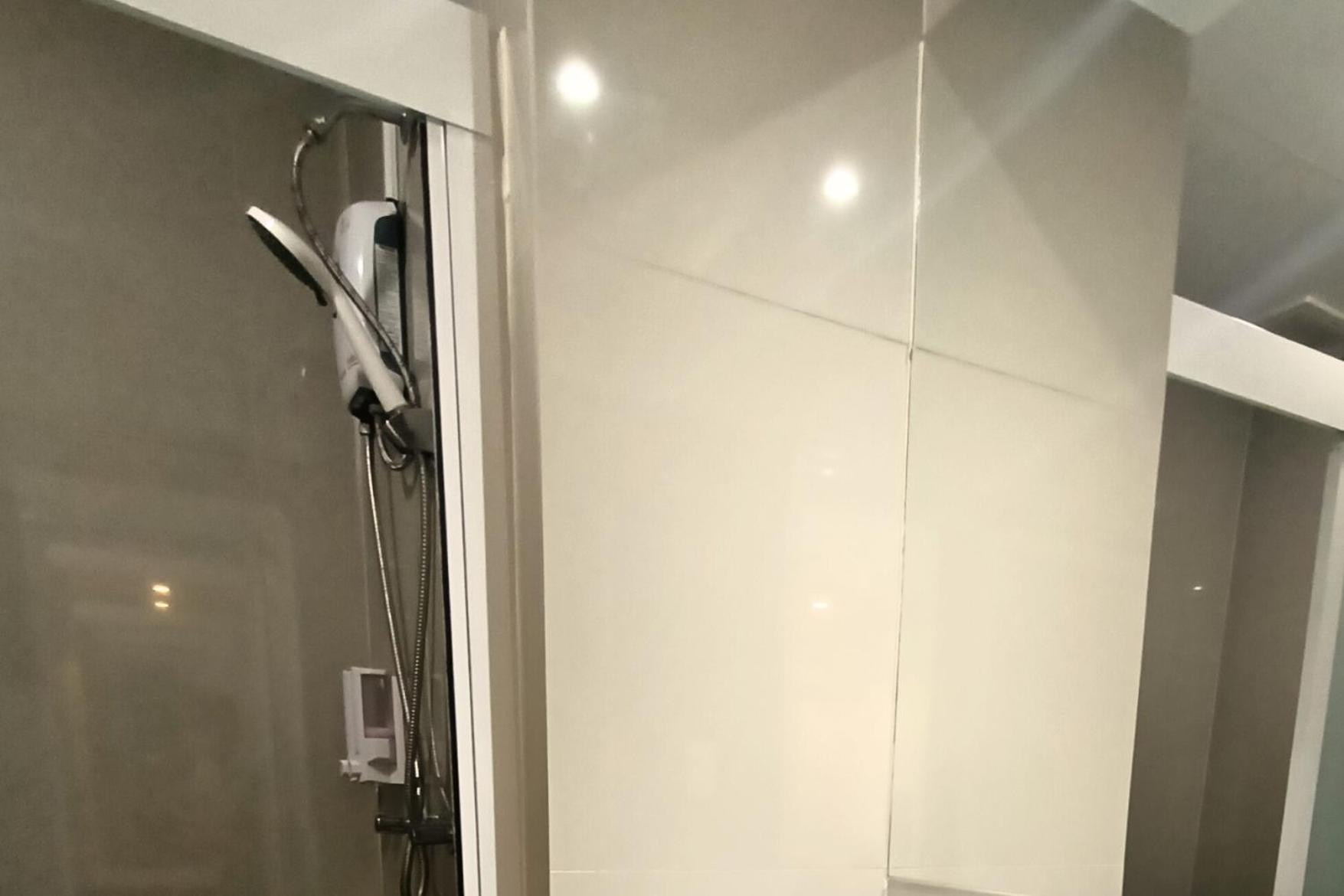 Km Hotel Chiang Mai Bagian luar foto